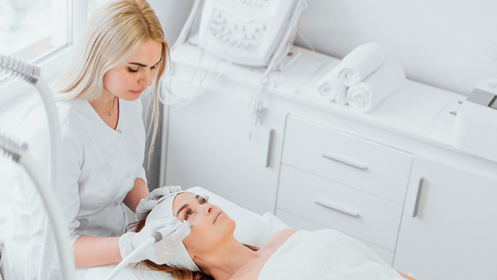 Tratamiento facial con radiofrecuencia Indiba por 24,90€